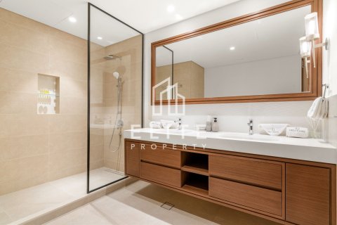 Apartment in EMAAR Beachfront, Dubai Harbour, Dubai 3 bedrooms, 188 sq.m. № 142404 - photo 17