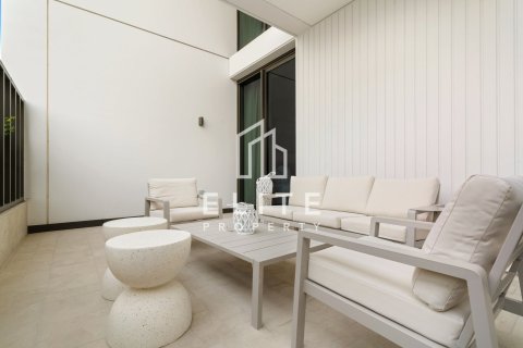 Apartment in EMAAR Beachfront, Dubai Harbour, Dubai 3 bedrooms, 188 sq.m. № 142404 - photo 24