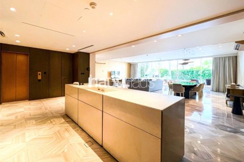 Villa en FIVE Palm Jumeirah, Palm Jumeirah, Dubai, 5 dormitorios, 1143 m², № 44291 - foto 5