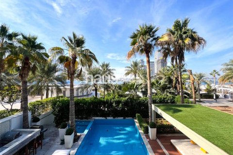 Villa en FIVE Palm Jumeirah, Palm Jumeirah, Dubai, 5 dormitorios, 1143 m², № 44291 - foto 19
