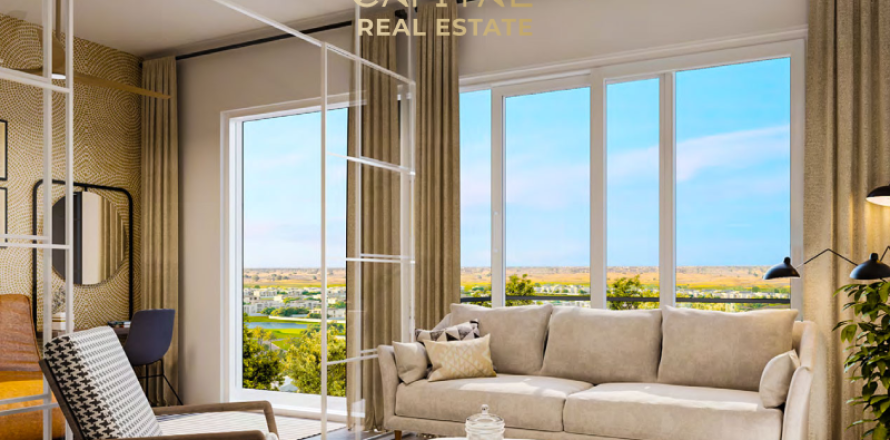 Apartment in Dubai 2 bedrooms, 745 sq.m. № 37507