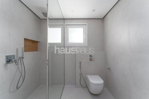 Villa en Dubai Investment Park, Dubai, 5 dormitorios, 577 m², № 43215 - foto 17
