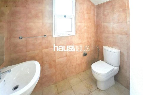 Villa in Jumeirah Village Triangle, Dubai 2 bedrooms, 250 sq.m. № 43213 - photo 9
