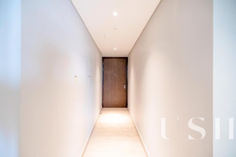 Appartement à BLVD Heights, Downtown Dubai (Downtown Burj Dubai), Dubai, 2 chambres, 155 m², № 39188 - photo 2