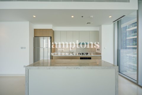 Apartment in Dubai Harbour, Dubai 2 bedrooms, 130.34290900 sq.m. № 135057 - photo 3