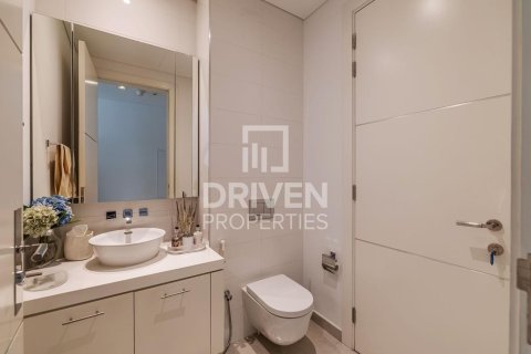 Appartement à Ashjar, Al Barari, Dubai, 1 chambre, 242.2 m², № 134265 - photo 2