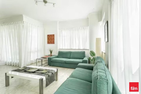 Apartment in Dubai Marina, Dubai 2 bedrooms, 87.8 sq.m. № 115193 - photo 16