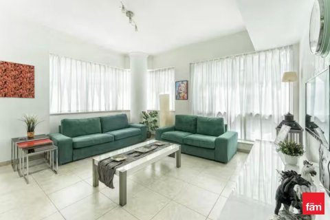 Apartment in Dubai Marina, Dubai 2 bedrooms, 87.8 sq.m. № 115193 - photo 3