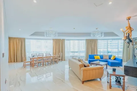 Appartement à Dubai Marina, Dubai, 4 chambres, 228 m², № 122286