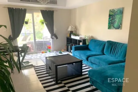 Villa in Springs 14, The Springs, Dubai 2 bedrooms, 153 sq.m. № 122284