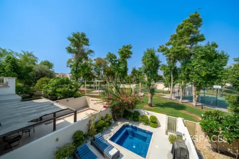 Villa in Springs 11, The Springs, Dubai 2 bedrooms, 152 sq.m. № 122285 - photo 5
