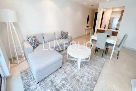 Снять в аренду квартиру в Дубай Марине, Дубай: 2 спальни, 125м², № 46130 - фото 2