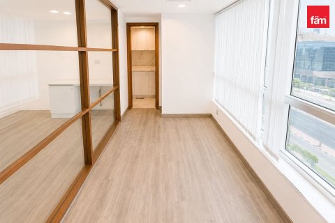 Office in Dubai 90 sq.m. № 134774 - photo 4