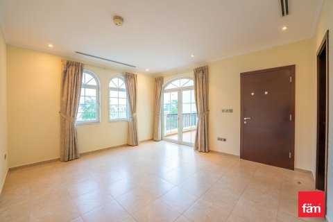 Villa in Jumeirah Park, Dubai 3 bedrooms, 524.5 sq.m. № 134775 - photo 12