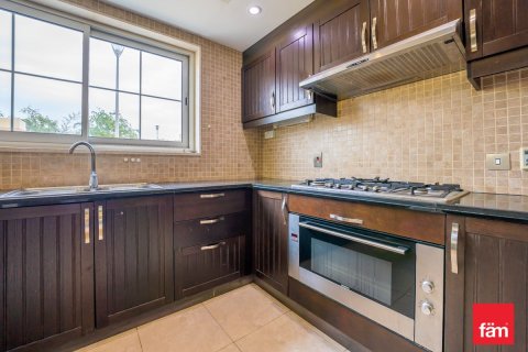 Villa in Jumeirah Park, Dubai 3 bedrooms, 524.5 sq.m. № 134775 - photo 6