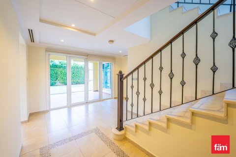 Villa in Jumeirah Park, Dubai 3 bedrooms, 524.5 sq.m. № 134775 - photo 2