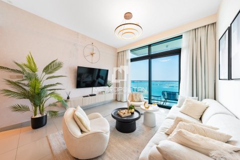 Appartement à EMAAR Beachfront, Dubai Harbour, Dubai, 2 chambres, 106 m², № 74116 - photo 2