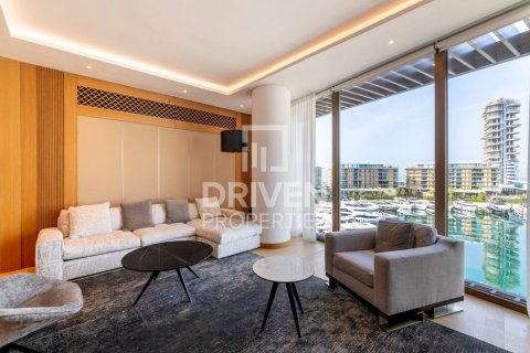 Apartment in Jumeirah Bay Island, Jumeirah, Dubai 3 bedrooms, 250.65 sq.m. № 140050 - photo 4