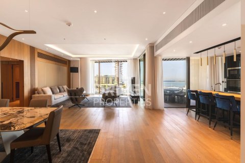 Apartment in Jumeirah Bay Island, Jumeirah, Dubai 3 bedrooms, 250.65 sq.m. № 140050 - photo 2