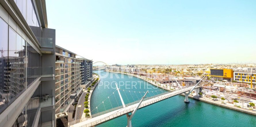 Apartment in Al Wasl, Dubai 2 bedrooms, 137.22 sq.m. № 140051