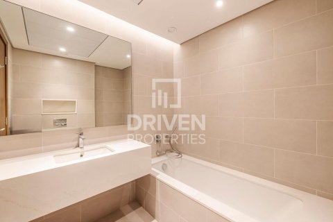 Penthouse in Al Wasl, Dubai 3 bedrooms, 265.8 sq.m. № 140052 - photo 19