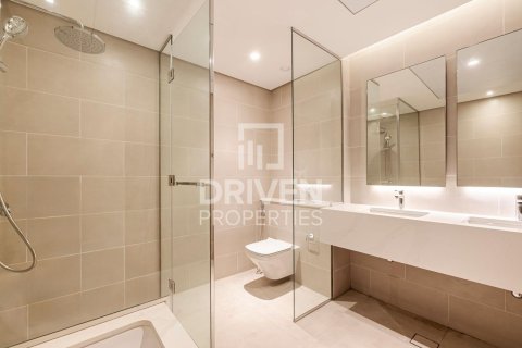 Penthouse in Al Wasl, Dubai 3 bedrooms, 265.8 sq.m. № 140052 - photo 18