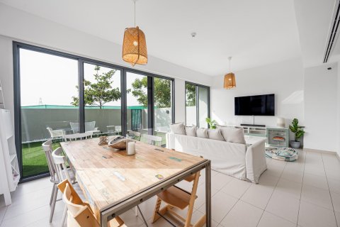 Adosado en Dubai Land, Dubai, 3 dormitorios, 216.91 m², № 136529 - foto 3