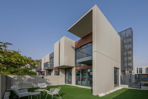 Maison de ville à Dubai Land, Dubai, 3 chambres, 216.91 m², № 136529