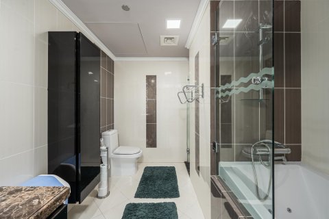 Apartamento en Motor City, Dubai, 3 dormitorios, 231.24 m², № 136522 - foto 8