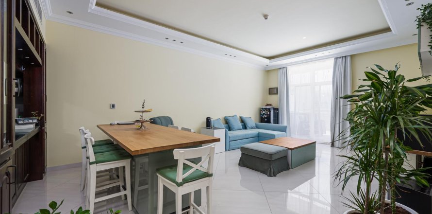 Apartamento en Motor City, Dubai, 3 dormitorios, 231.24 m², № 136522