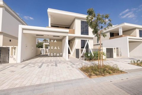 Villa in Dubai 4 bedrooms, 405 sq.m. № 52700