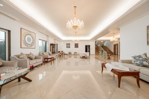 فيلا في الخوانيج, دبي 7 غرف نوم , 1034.66 م² رقم 136481 - صورة 2