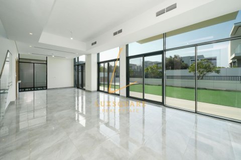 Villa in Murooj Al Furjan, Al Furjan, Dubai 4 bedrooms, 570 sq.m. № 115033 - photo 4