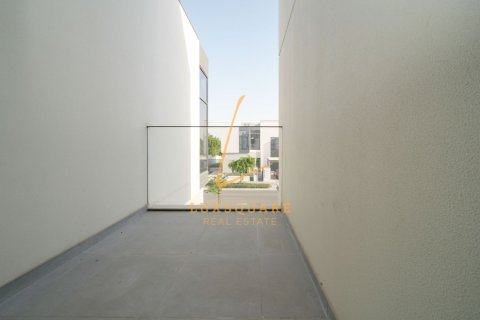 Villa in Murooj Al Furjan, Al Furjan, Dubai 4 bedrooms, 570 sq.m. № 115033 - photo 19