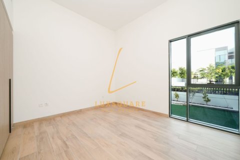 Villa in Murooj Al Furjan, Al Furjan, Dubai 4 bedrooms, 570 sq.m. № 115033 - photo 10