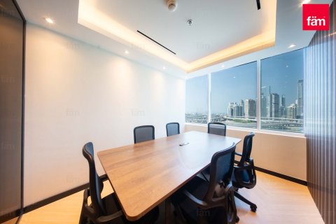 Bureau à Dubai, 163.7 m², № 115031 - photo 6