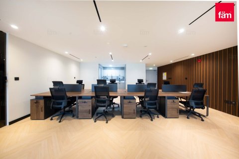 Bureau à Dubai, 163.7 m², № 115031 - photo 4
