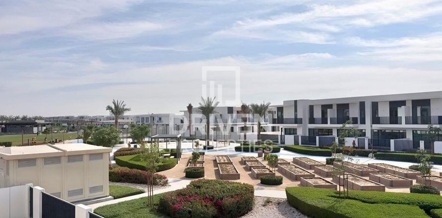 Adosado en Nara, The Valley, Dubai, 3 dormitorios, 173.91 m², № 140576
