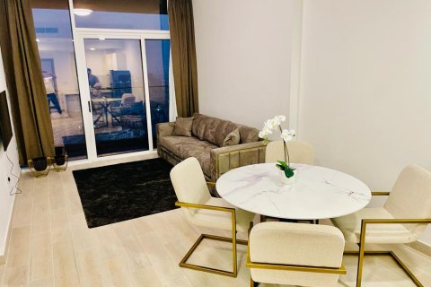 Apartment in Jumeirah Village Circle, Dubai 1 bedroom, 69.58 sq.m. № 52592 - photo 4