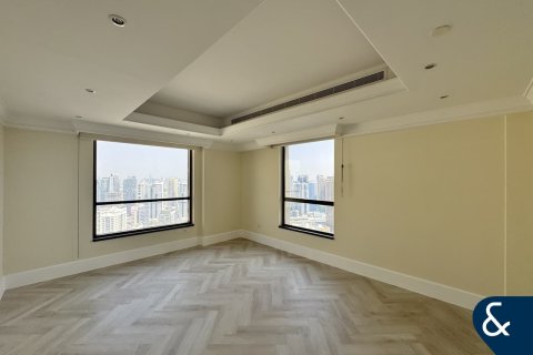 Penthouse in Sadaf 2, Jumeirah Beach Residence, Dubai 4 bedrooms, 586 sq.m. № 91395 - photo 14