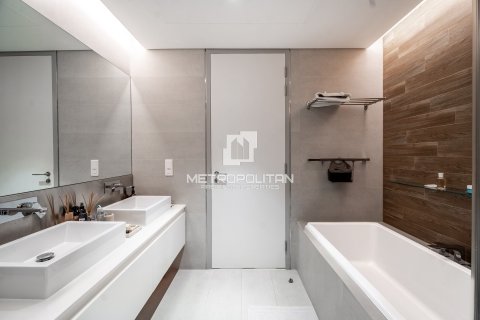 Apartment in Bluewaters Residences, Bluewaters, Dubai 2 bedrooms, 140 sq.m. № 74170 - photo 16