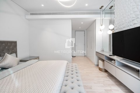 Apartment in Bluewaters Residences, Bluewaters, Dubai 2 bedrooms, 140 sq.m. № 74170 - photo 29