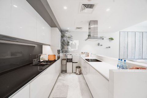 Apartment in Bluewaters Residences, Bluewaters, Dubai 2 bedrooms, 140 sq.m. № 74170 - photo 6