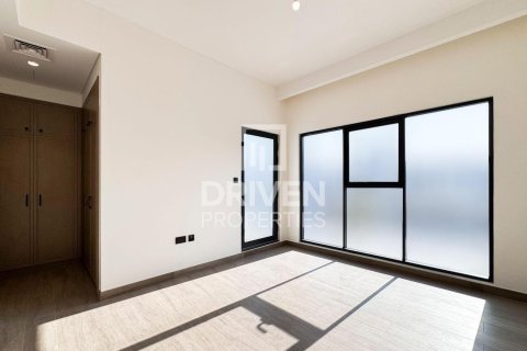 Снять в аренду таунхаус в Damac Lagoons, Дубай: 5 спален, 144м², № 129853 - фото 20