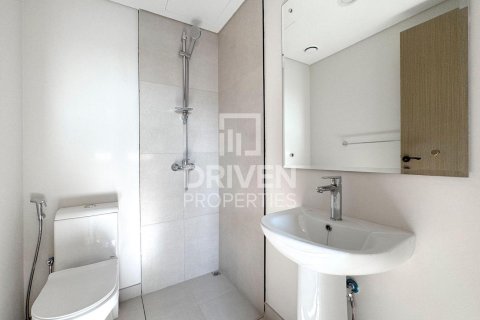 Снять в аренду таунхаус в Damac Lagoons, Дубай: 5 спален, 144м², № 129853 - фото 4