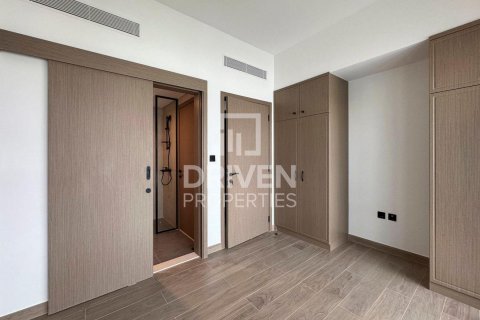 Снять в аренду таунхаус в Damac Lagoons, Дубай: 5 спален, 144м², № 129853 - фото 10