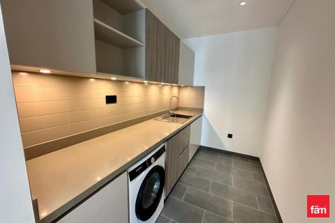 Apartment in Dubai 2 bedrooms, 157.7 sq.m. № 100795 - photo 7