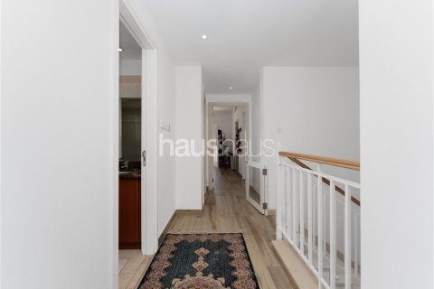 Villa in The Springs, Dubai 3 bedrooms, 251 sq.m. № 43270 - photo 22
