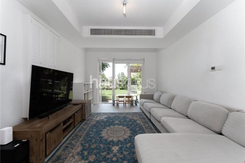 Villa in The Springs, Dubai 3 bedrooms, 251 sq.m. № 43270 - photo 6