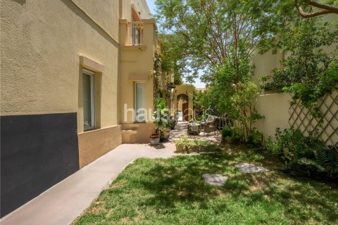 Villa in The Springs, Dubai 3 bedrooms, 251 sq.m. № 43270 - photo 17